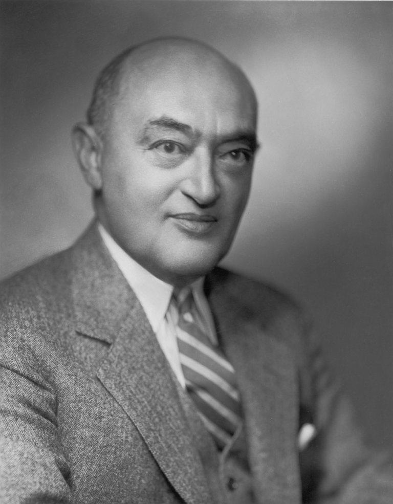 Joseph Schumpeter, economista que redescubrió la Escuela de Salamanca